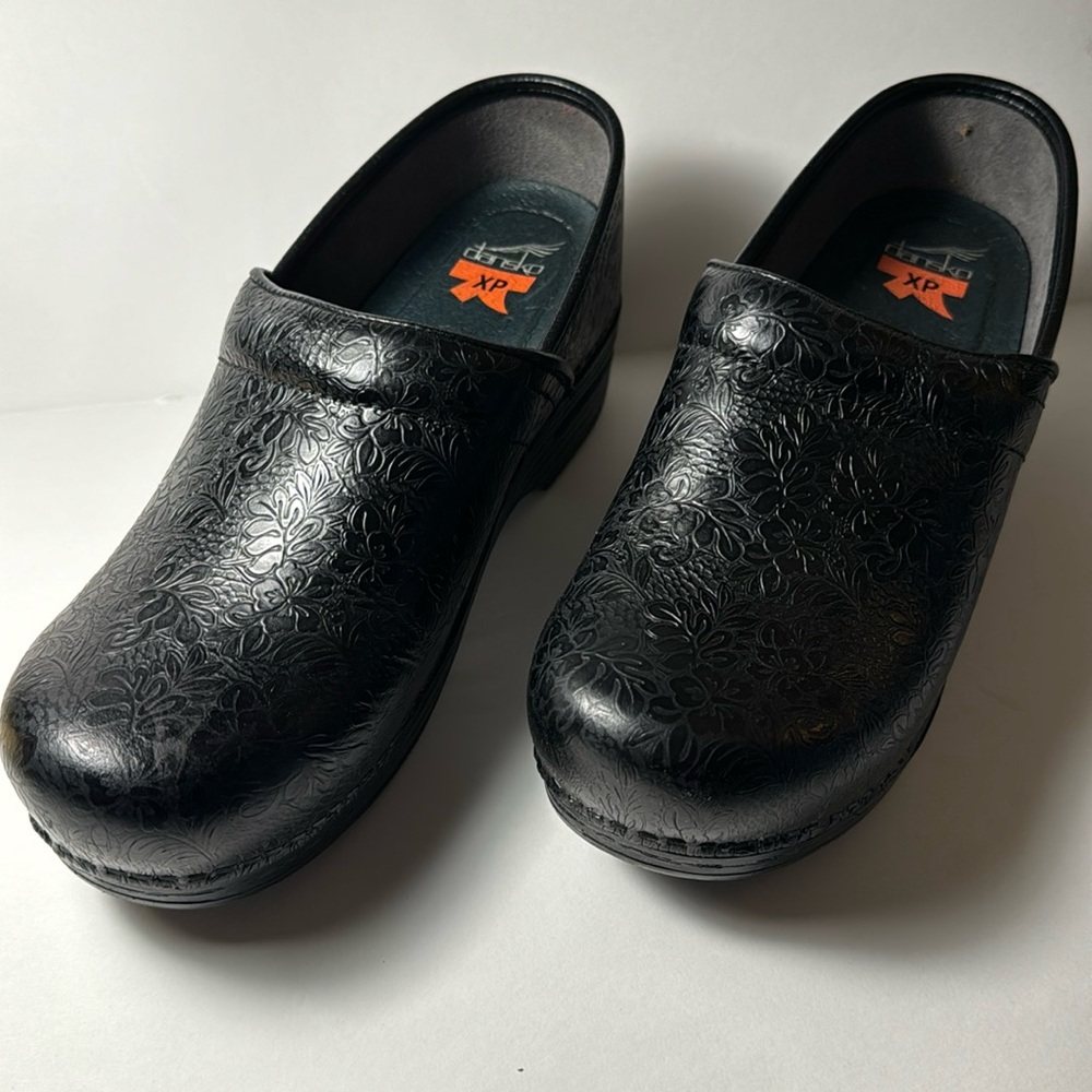 New Dansko XP Clogs